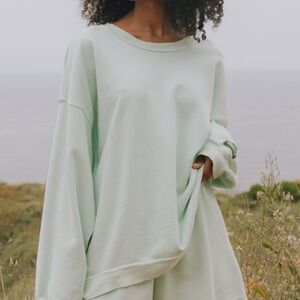 DD shorts & sweatshirt set!